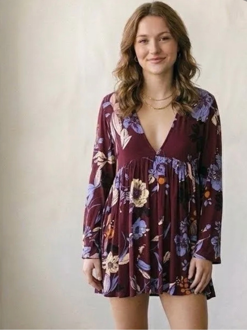 Free People Burgundy lavender Floral v-neck tunic mini boho dress size Large